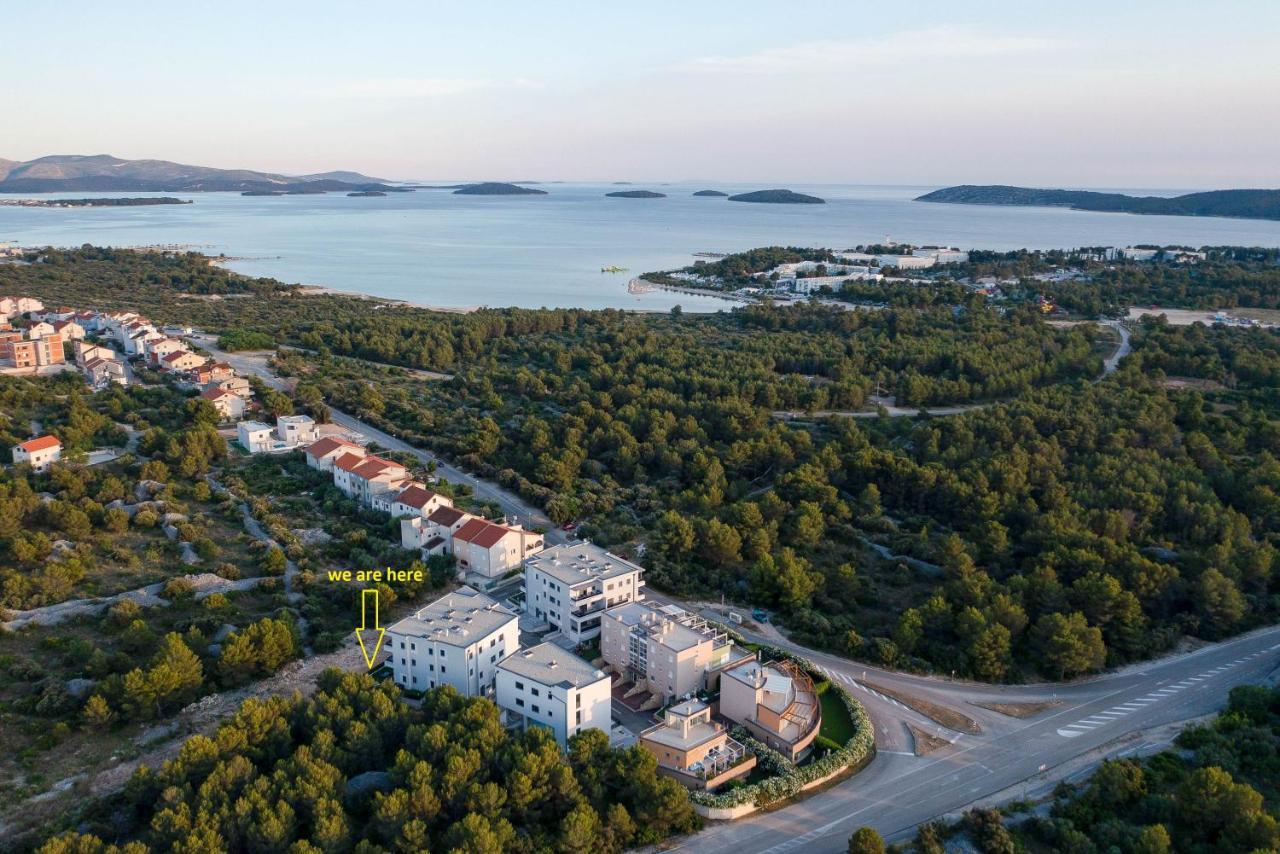 My Adriatic Place With Private Garden And Garage Šibenik Eksteriør billede